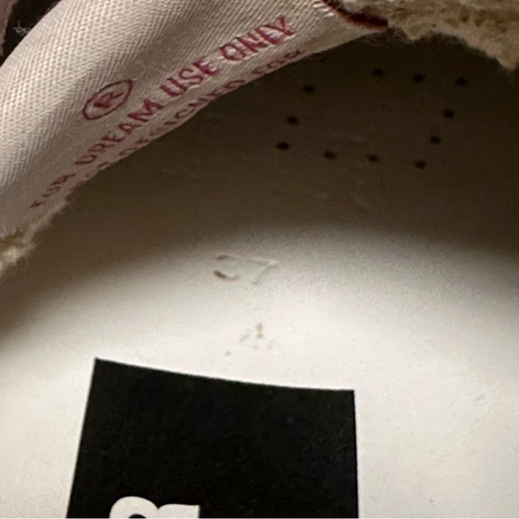 Golden Goose Hi Star Zebra 37 - Picture 6 of 6